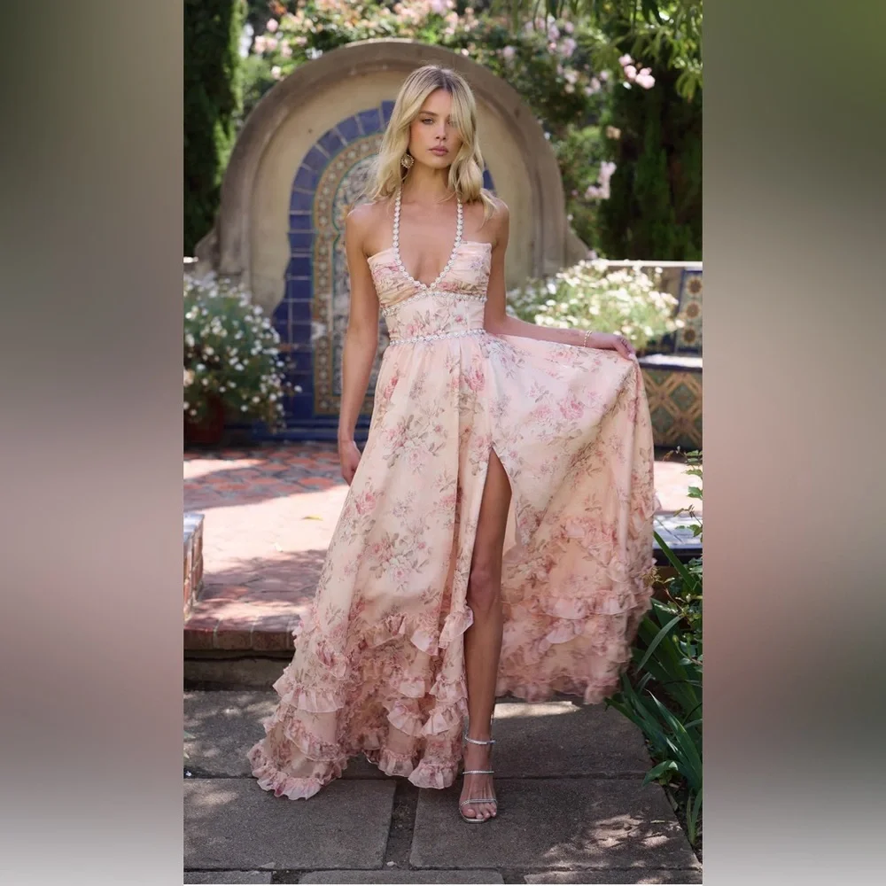 The Scarlette Dress in Peach Tapestry - Picture 1 of 6